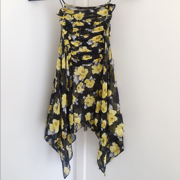 Zara Tops - Brand new ZARA flower tank - Size S